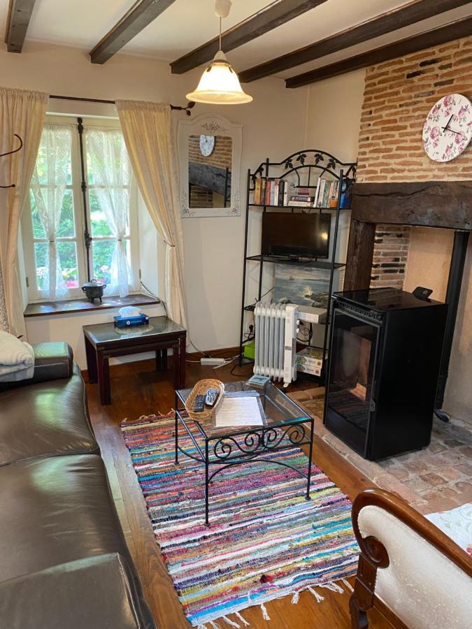 Red Gate Cottage Saulgond Екстериор снимка